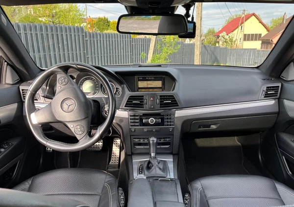 Mercedes-Benz Klasa E cena 64900 przebieg: 132852, rok produkcji 2011 z Czyżew małe 121